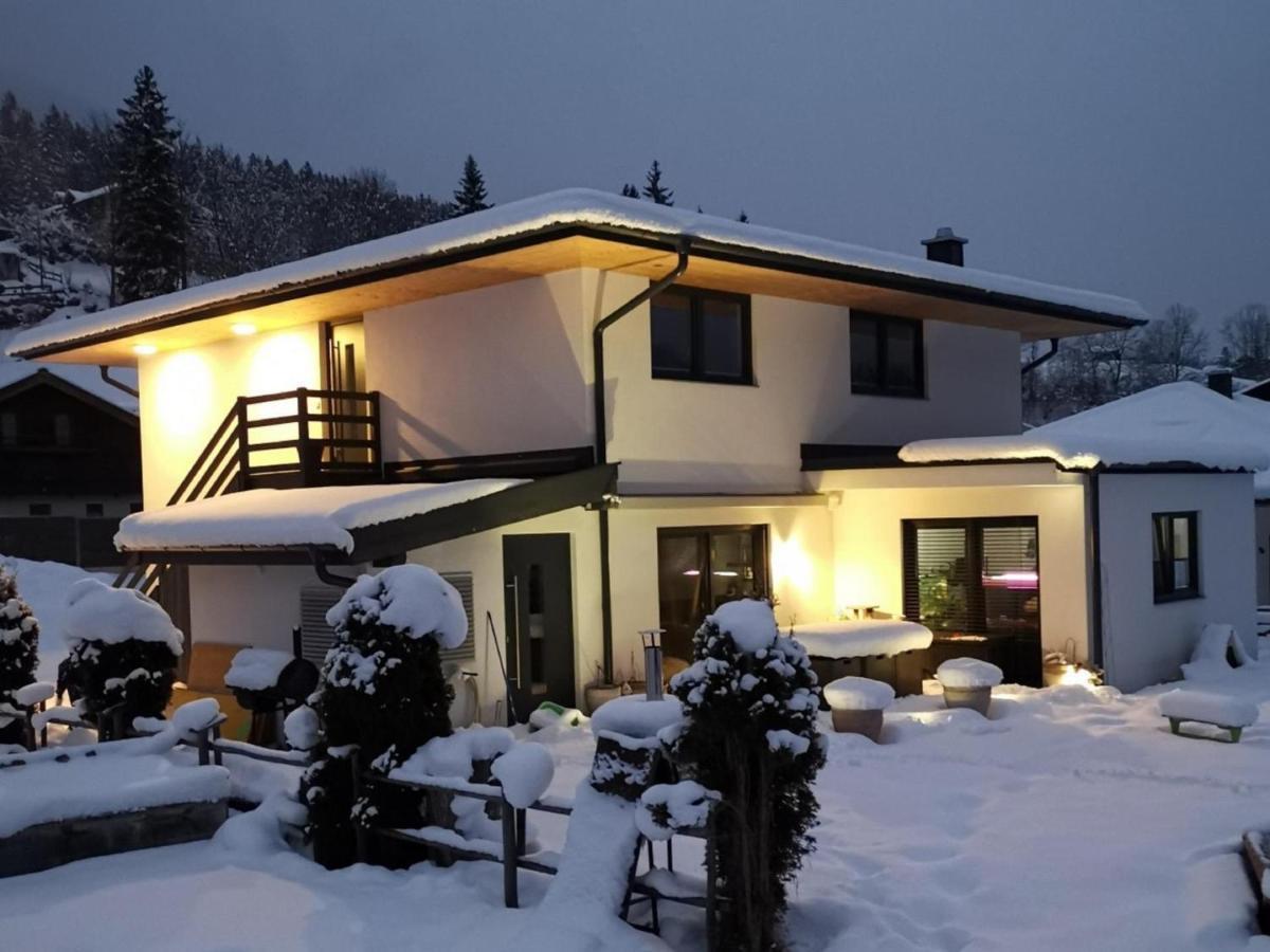 Apartment Melina Neukirchen am Großvenediger Eksteriør bilde